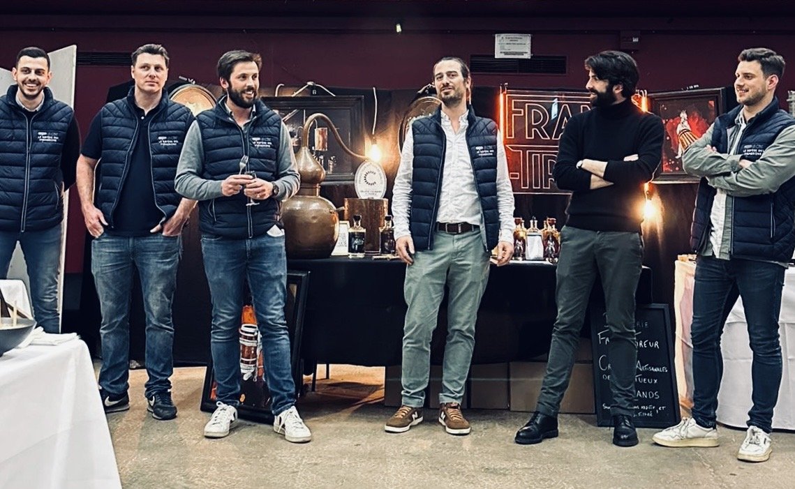 The La Cave Wines team